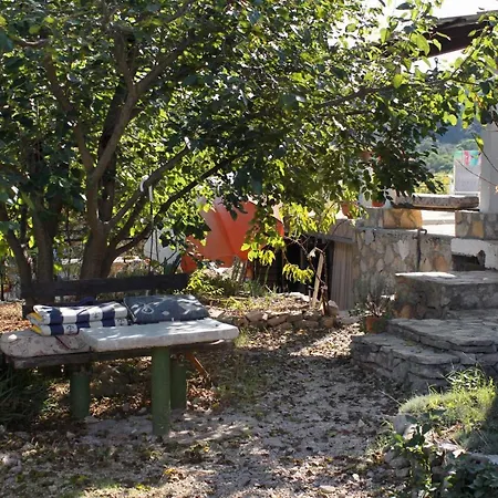 With A Parking Space Rogac, Solta - 5165 Апартаменты *